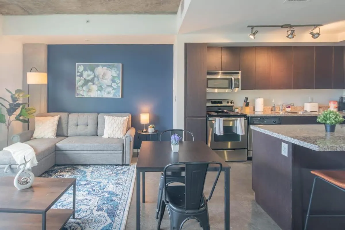 Unique 1Bd -Central Downtown - Gym, Pool, Parking Phoenix