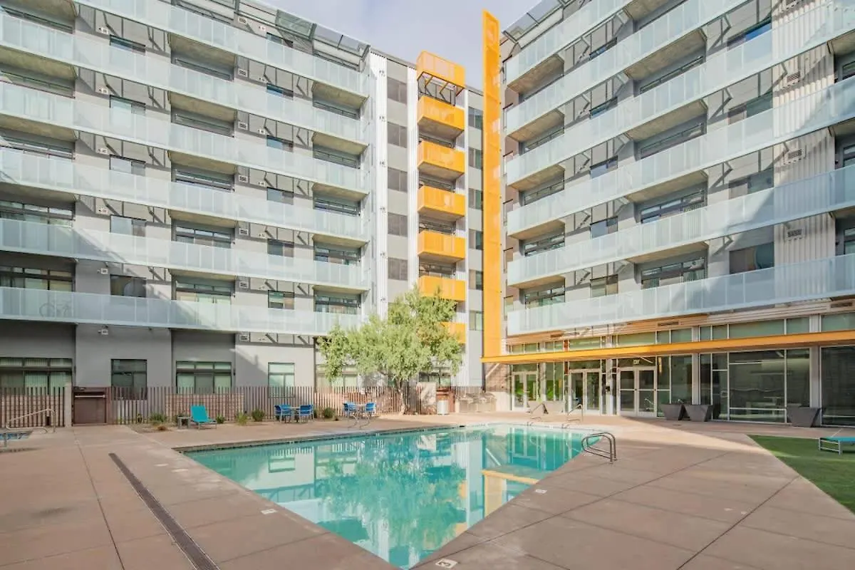 Unique 1Bd -Central Downtown - Gym, Pool, Parking Phoenix